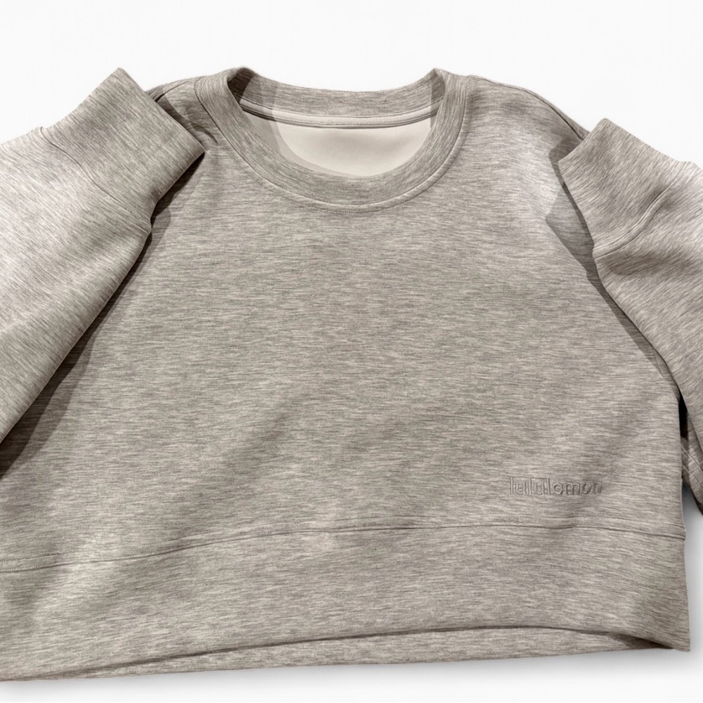 Lululemon Soft Ambitions Crop Crew